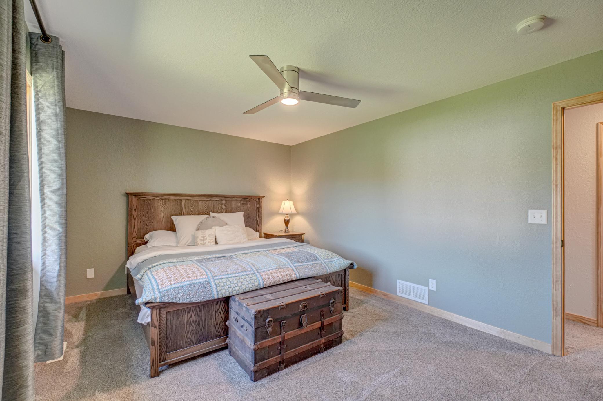 897 217th St-43.jpg