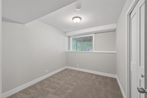 5109 Drummond Road, Mound, MN 55364
