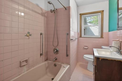 8217 Lyndale Avenue S, Minneapolis, MN 55420