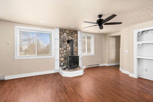 1540 N 7th Avenue E, Duluth, MN 55805
