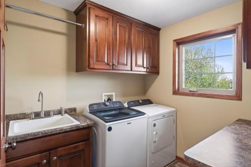 12686 NE 96th Street NE, Elk River, MN 55330