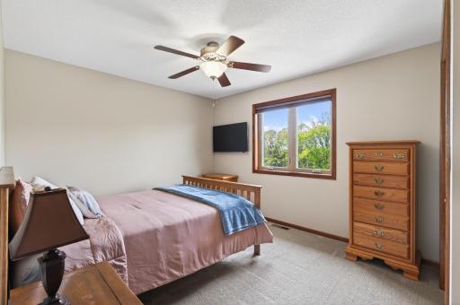 12686 NE 96th Street NE, Elk River, MN 55330