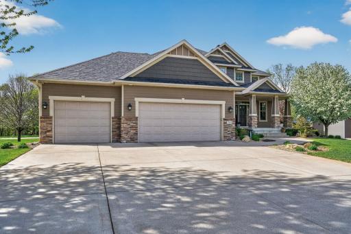 12686 NE 96th Street NE, Elk River, MN 55330
