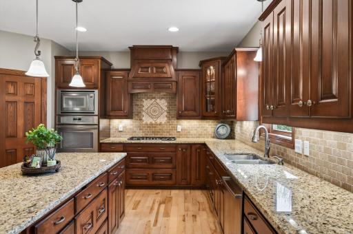 12686 NE 96th Street NE, Elk River, MN 55330