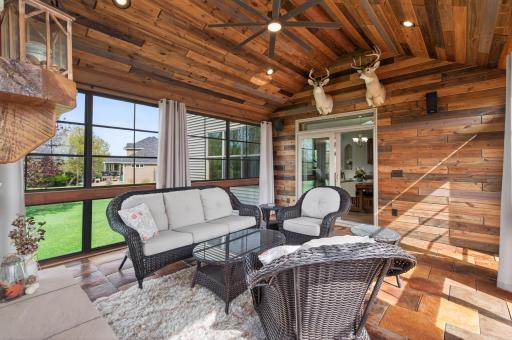 12686 NE 96th Street NE, Elk River, MN 55330