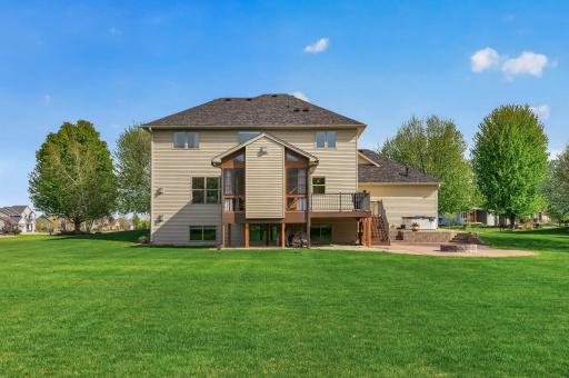 12686 NE 96th Street NE, Elk River, MN 55330