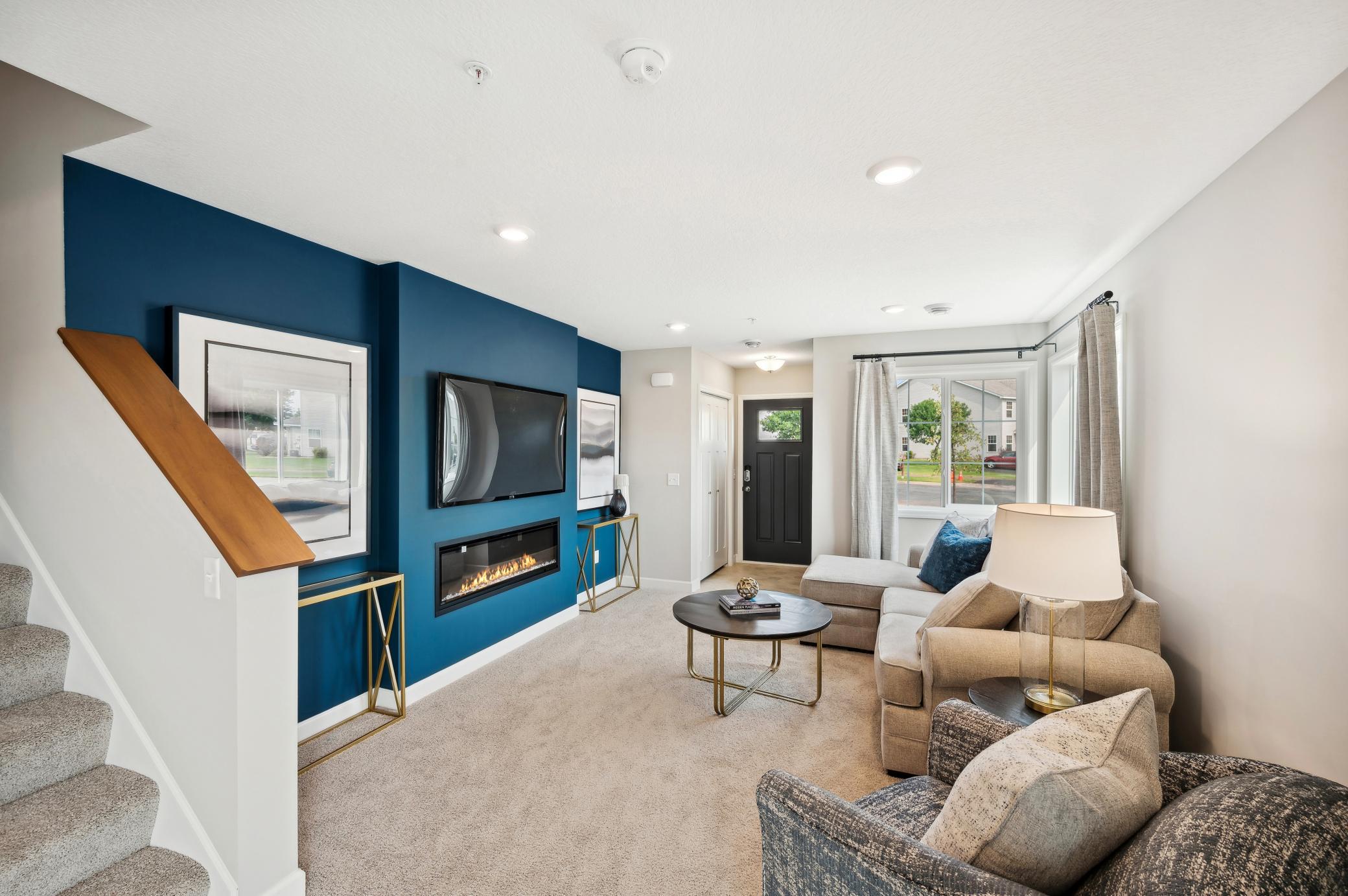 5. Living Room.jpg