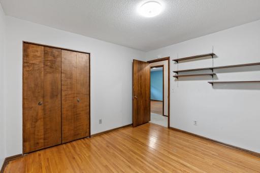 868 Cobb Road, Saint Paul, MN 55126