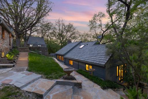 10300 Riverview Road, Eden Prairie, MN 55347