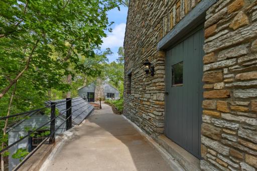 10300 Riverview Road, Eden Prairie, MN 55347