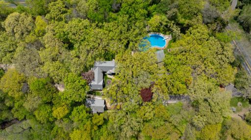 10300 Riverview Road, Eden Prairie, MN 55347