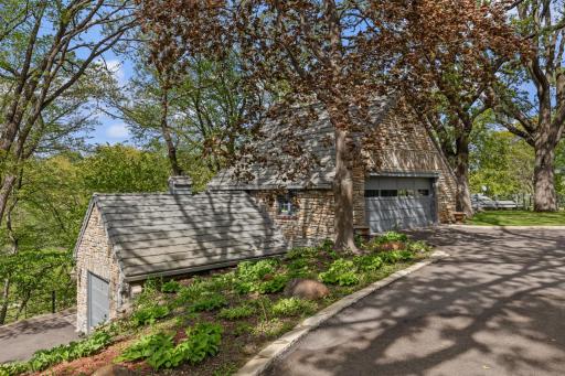 10300 Riverview Road, Eden Prairie, MN 55347