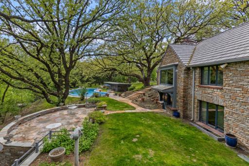 10300 Riverview Road, Eden Prairie, MN 55347