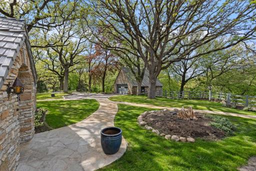 10300 Riverview Road, Eden Prairie, MN 55347