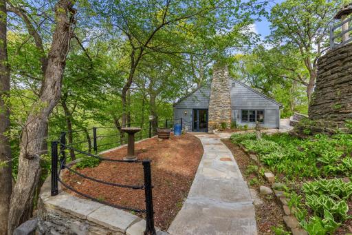 10300 Riverview Road, Eden Prairie, MN 55347