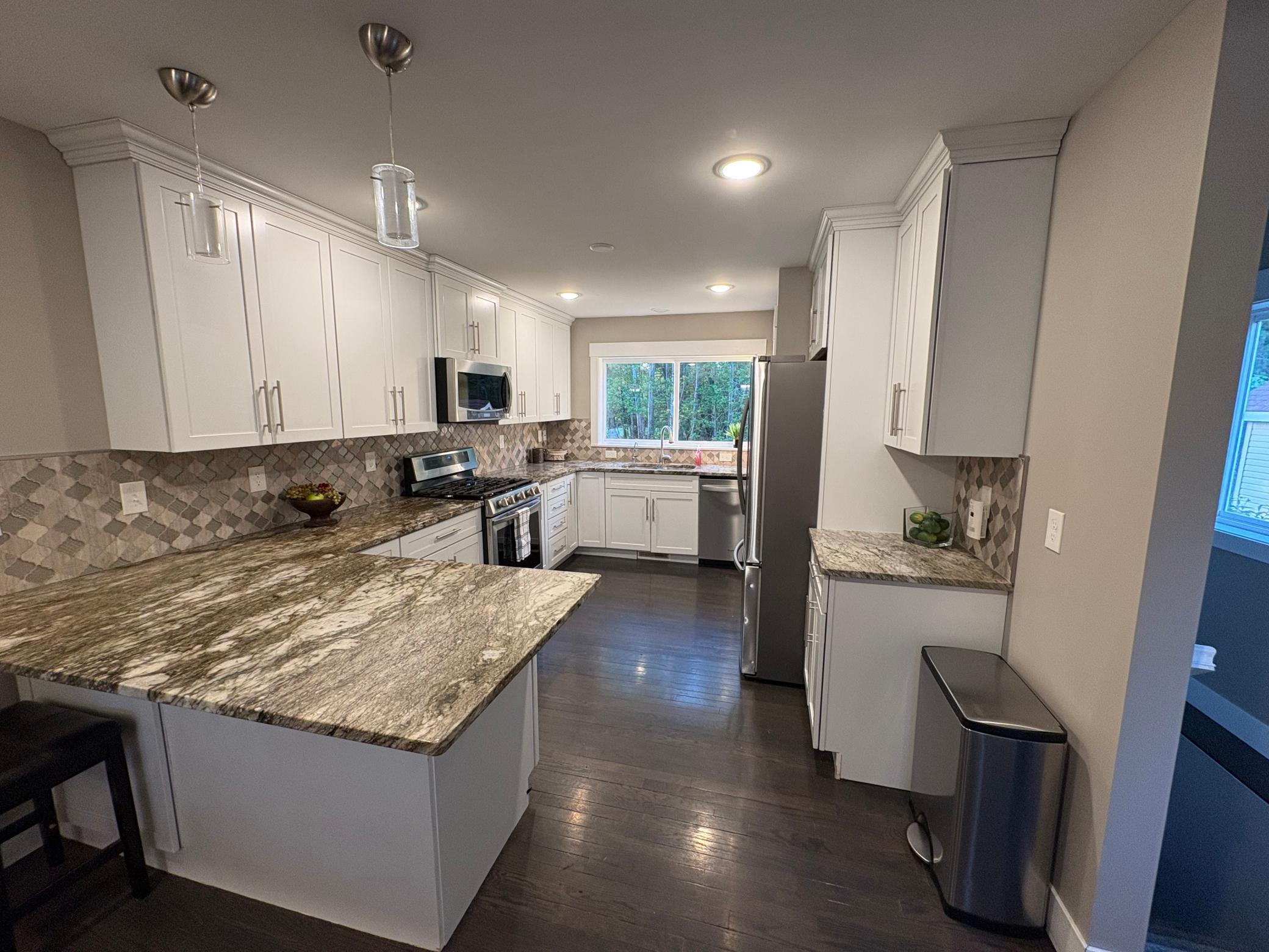 Kitchen5.jpeg
