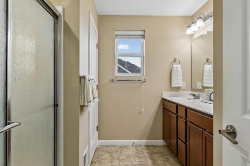 708 Rockburn Road, Chanhassen, MN 55317