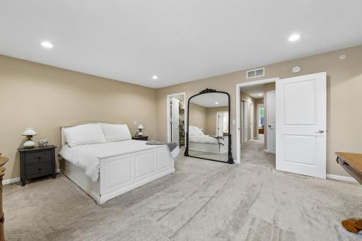 708 Rockburn Road, Chanhassen, MN 55317