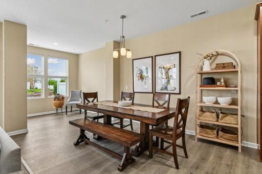 708 Rockburn Road, Chanhassen, MN 55317