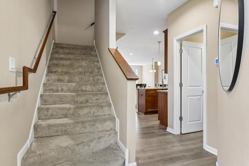 708 Rockburn Road, Chanhassen, MN 55317