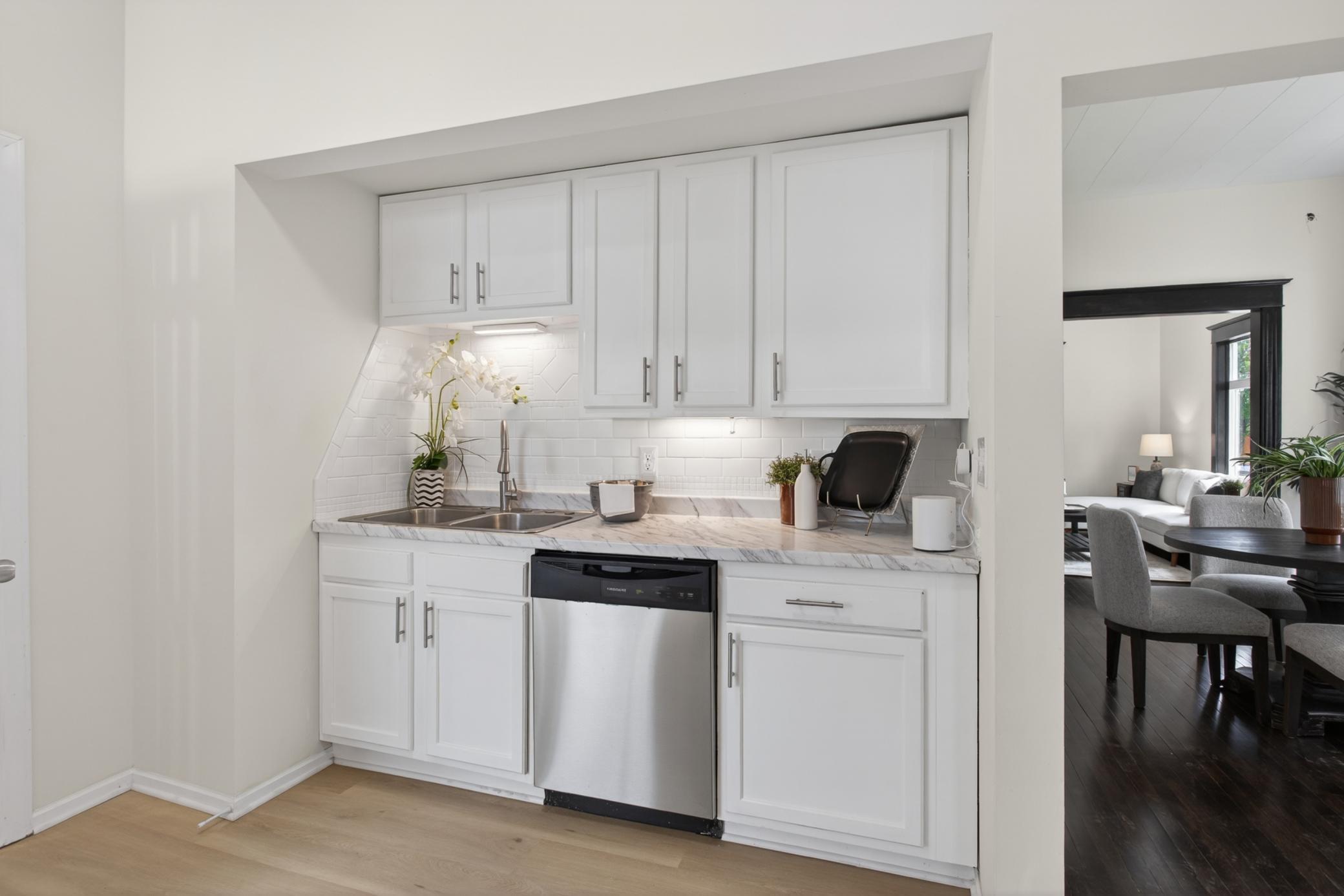 Main Floor Kitchen
