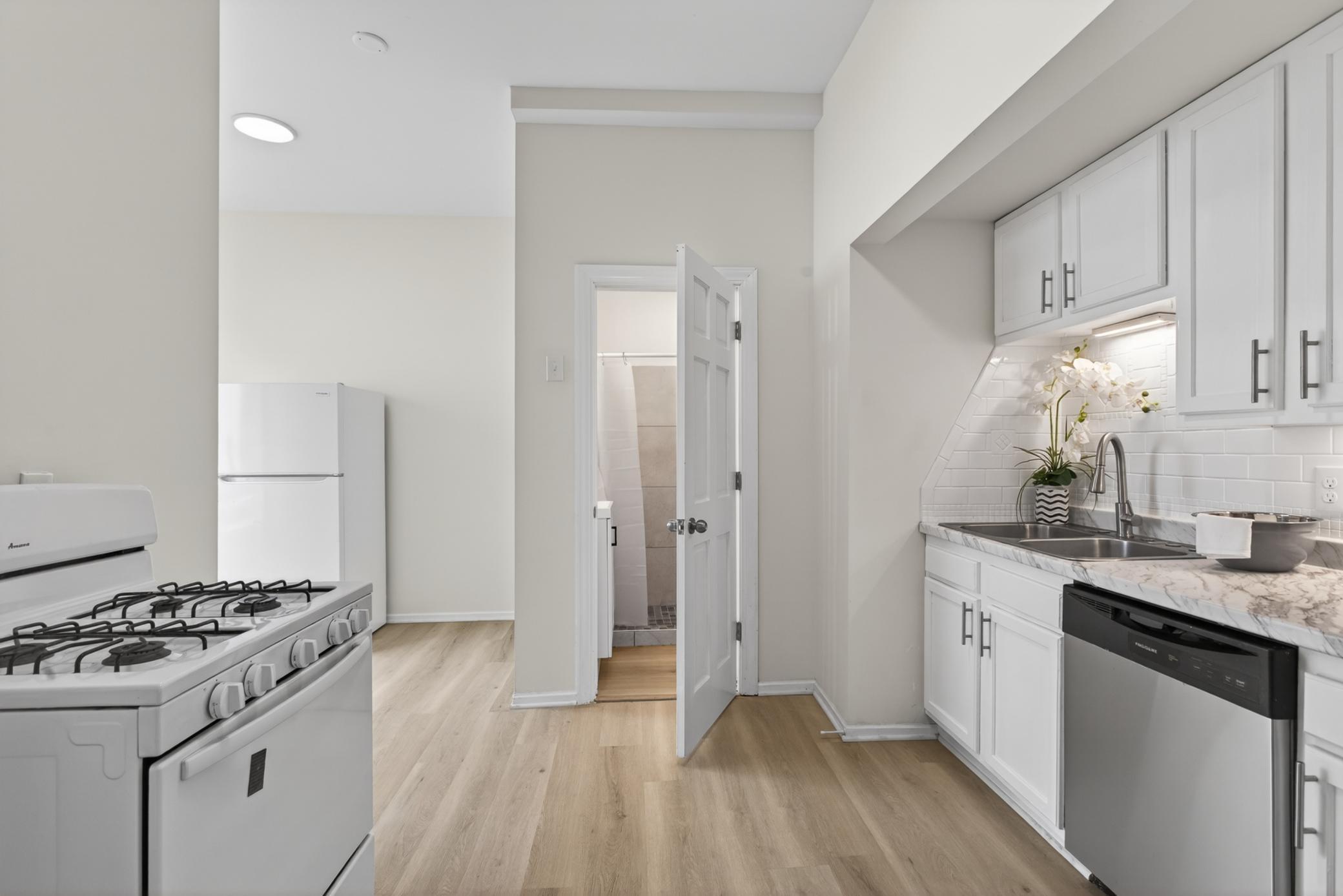 Main Floor Kitchen