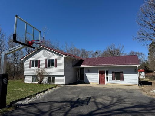765 Adams Avenue SW, Bemidji, MN 56601
