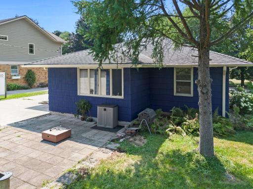 47-web-or-mls-1739 Hampshire Ave-214.jpg