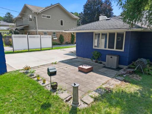 52-web-or-mls-1739 Hampshire Ave-226.jpg