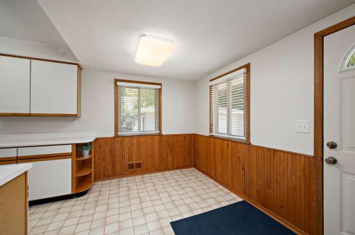 8101 47th Avenue N, Minneapolis, MN 55428