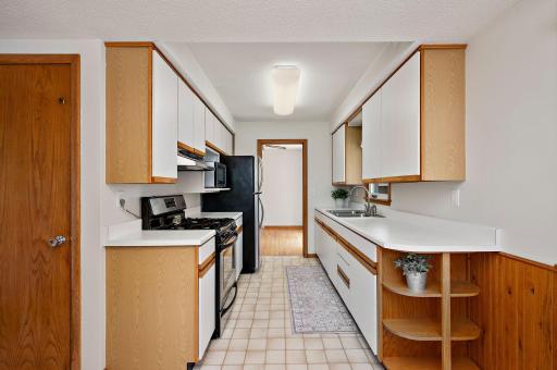 8101 47th Avenue N, Minneapolis, MN 55428