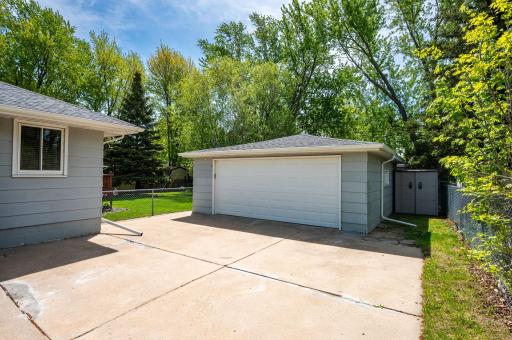 8101 47th Avenue N, Minneapolis, MN 55428