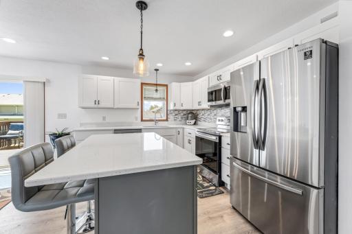 809 24th Avenue NW, Austin, MN 55912