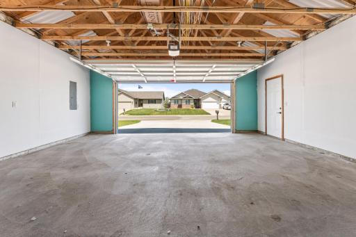 809 24th Avenue NW, Austin, MN 55912