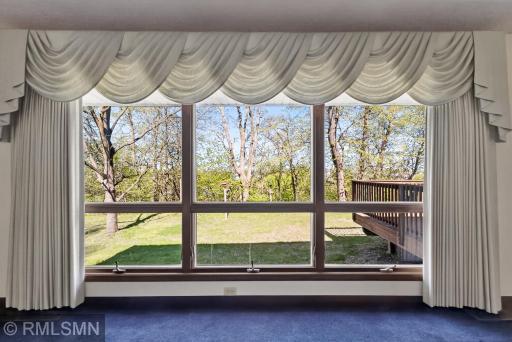 14915 Crow River Drive, Rogers, MN 55374