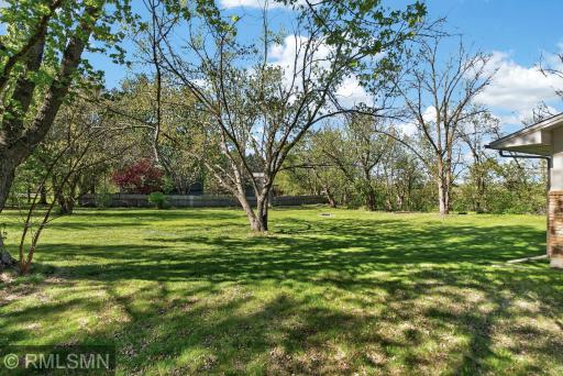 14915 Crow River Drive, Rogers, MN 55374