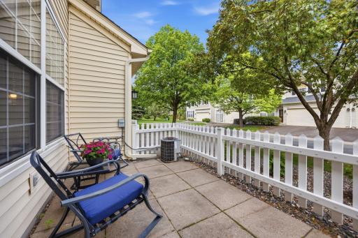 13730 54th Avenue N, 208, Minneapolis, MN 55446