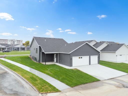 5305 Equinox Place NW, Rochester, MN 55901