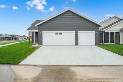 5305 Equinox Place NW, Rochester, MN 55901
