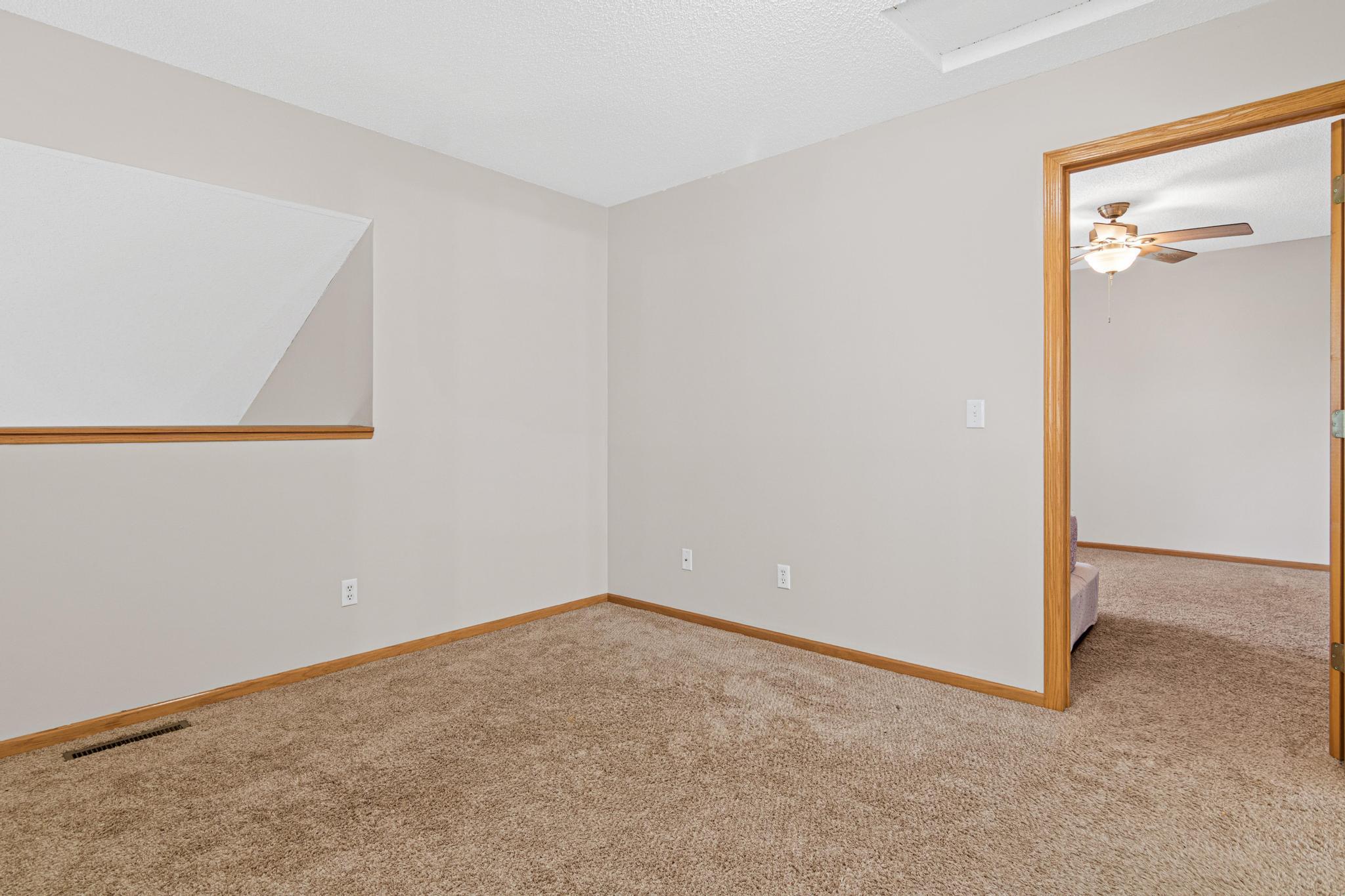 17980 Cobblestone Way-16.jpg