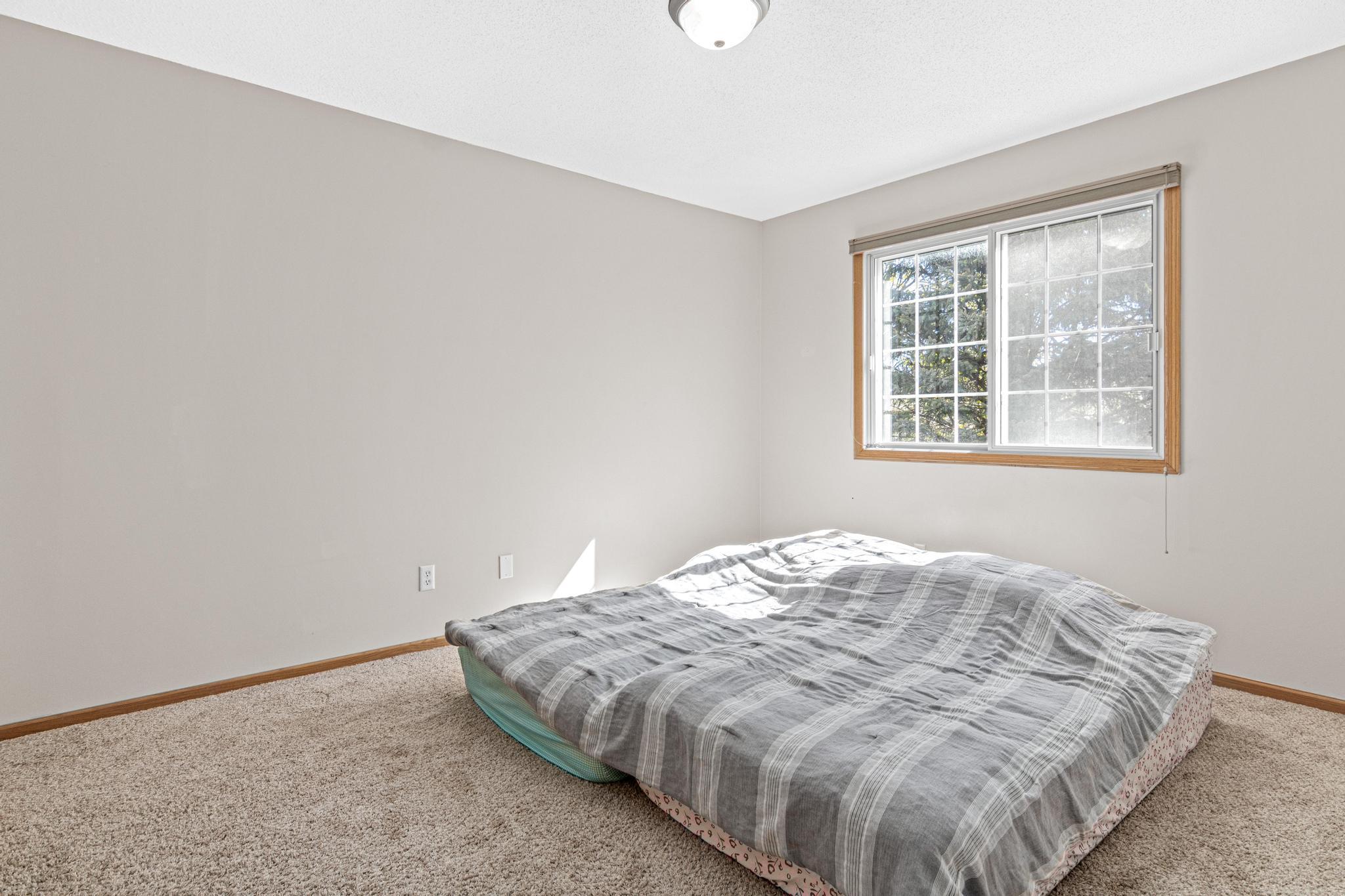 17980 Cobblestone Way-19.jpg