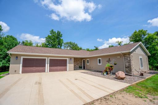 21033 125th Street NW, Sunburg, MN 56289