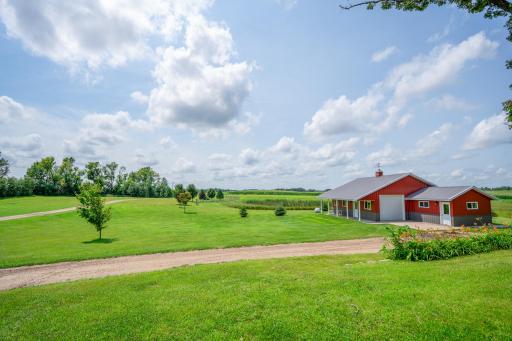21033 125th Street NW, Sunburg, MN 56289
