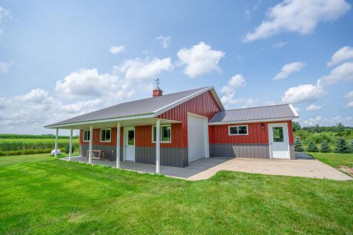 21033 125th Street NW, Sunburg, MN 56289