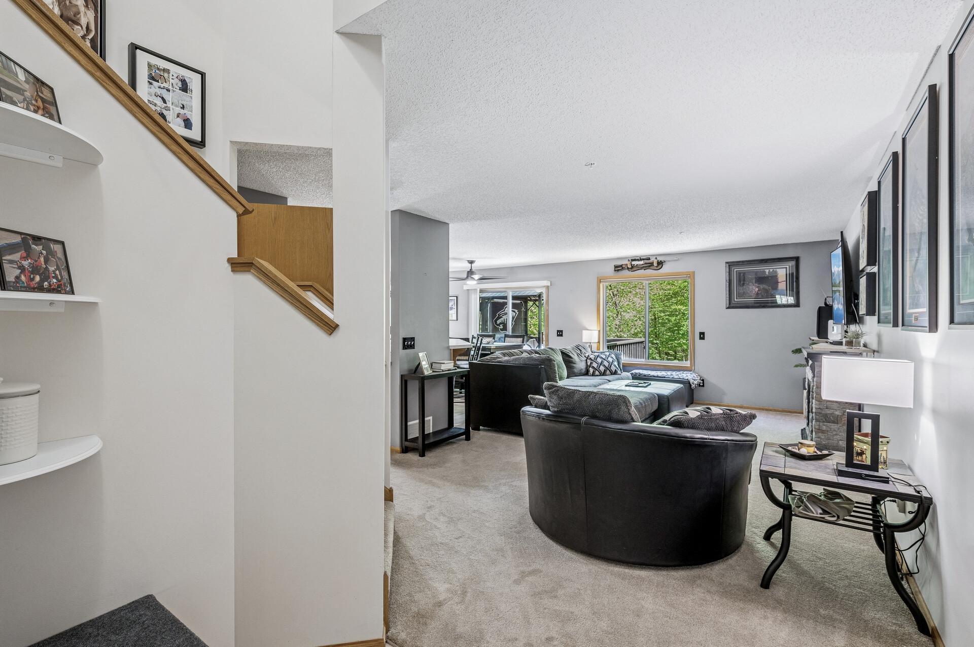 441 Pleasant Ln
