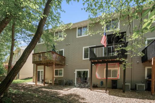 441 Pleasant Lane, Chaska, MN 55318