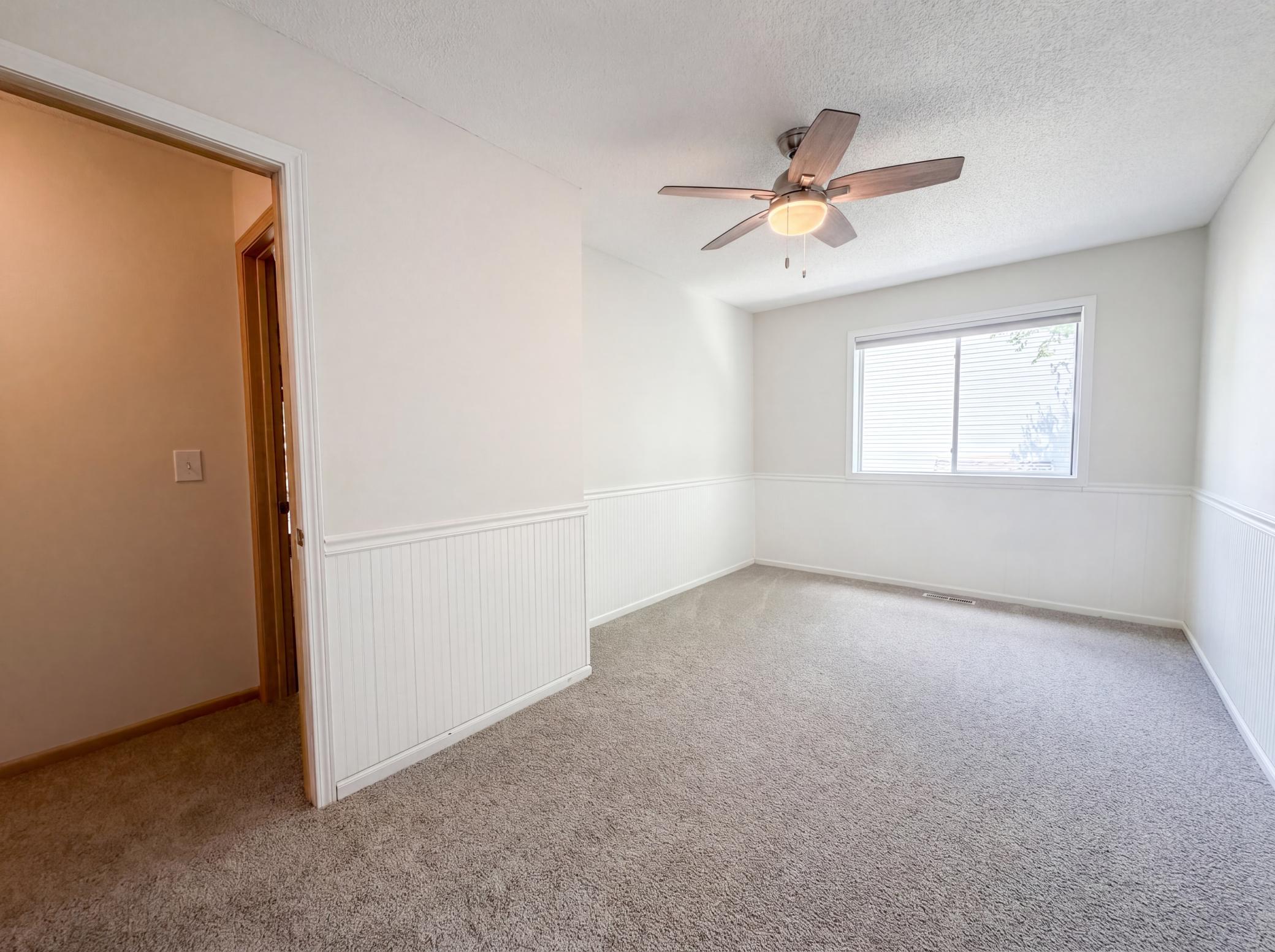 listing_9.jpg