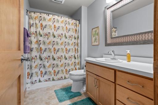 6520 Christianson Parkway S, Fargo, ND 58104