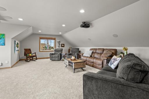 6520 Christianson Parkway S, Fargo, ND 58104