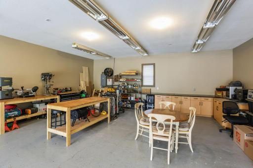 10101 Harrison Road, Bloomington, MN 55437